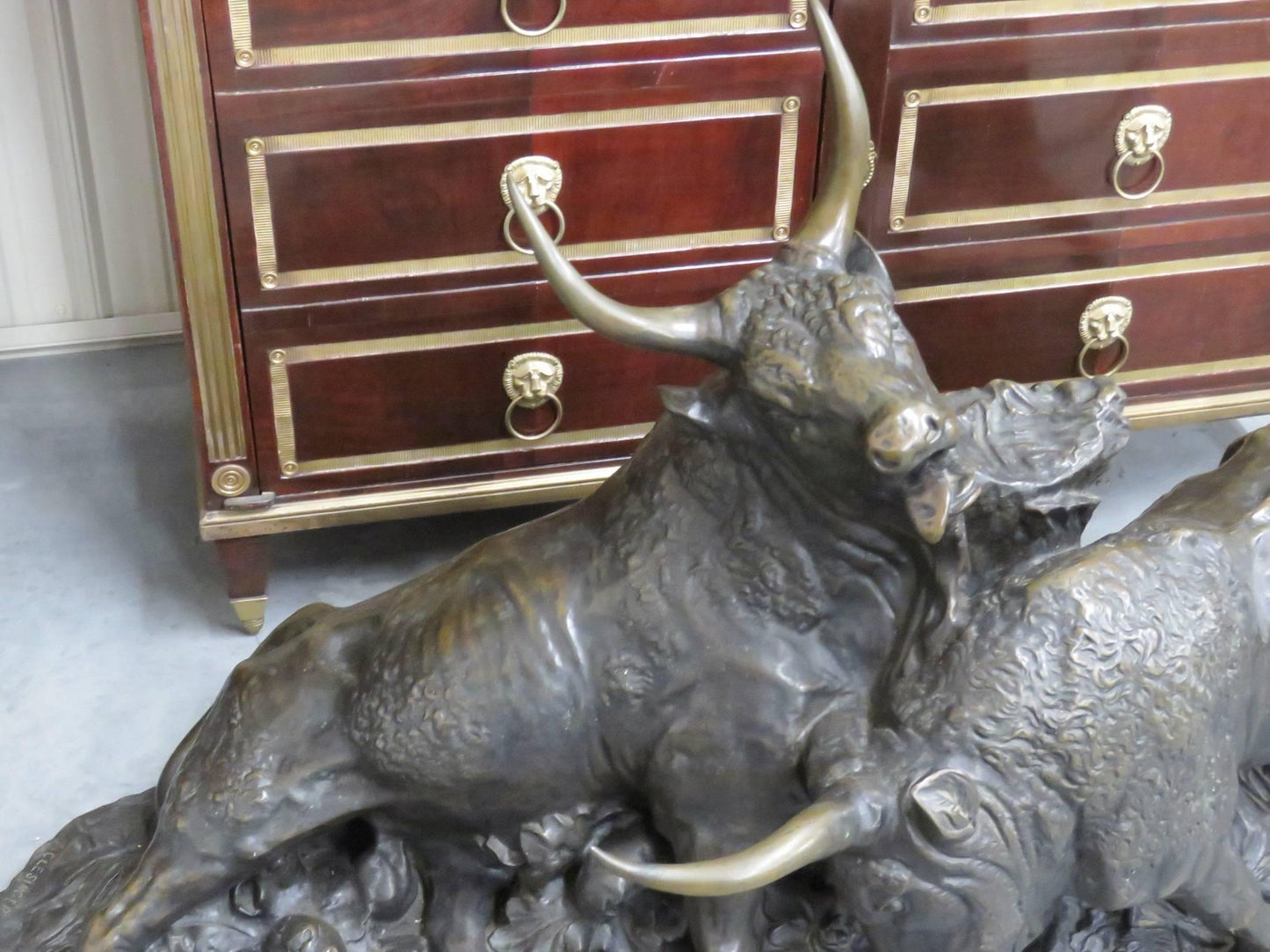 Clesinger Combat De Taureaux Bronze Bull Statue