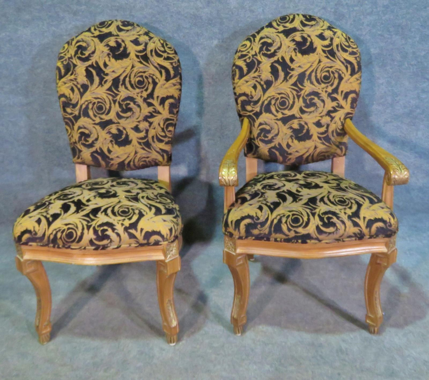 Set 10 Carved French Louis XV Dining Chairs Circa 1990