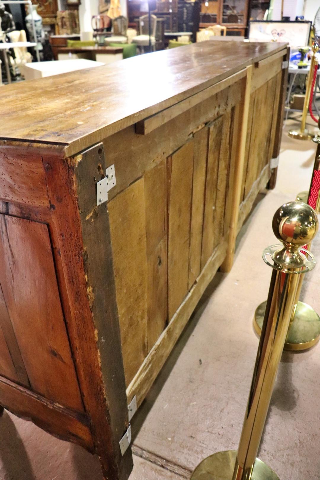 Fine Quality Figured Walnut French Provincial Sideboard Buffet Circa 1920