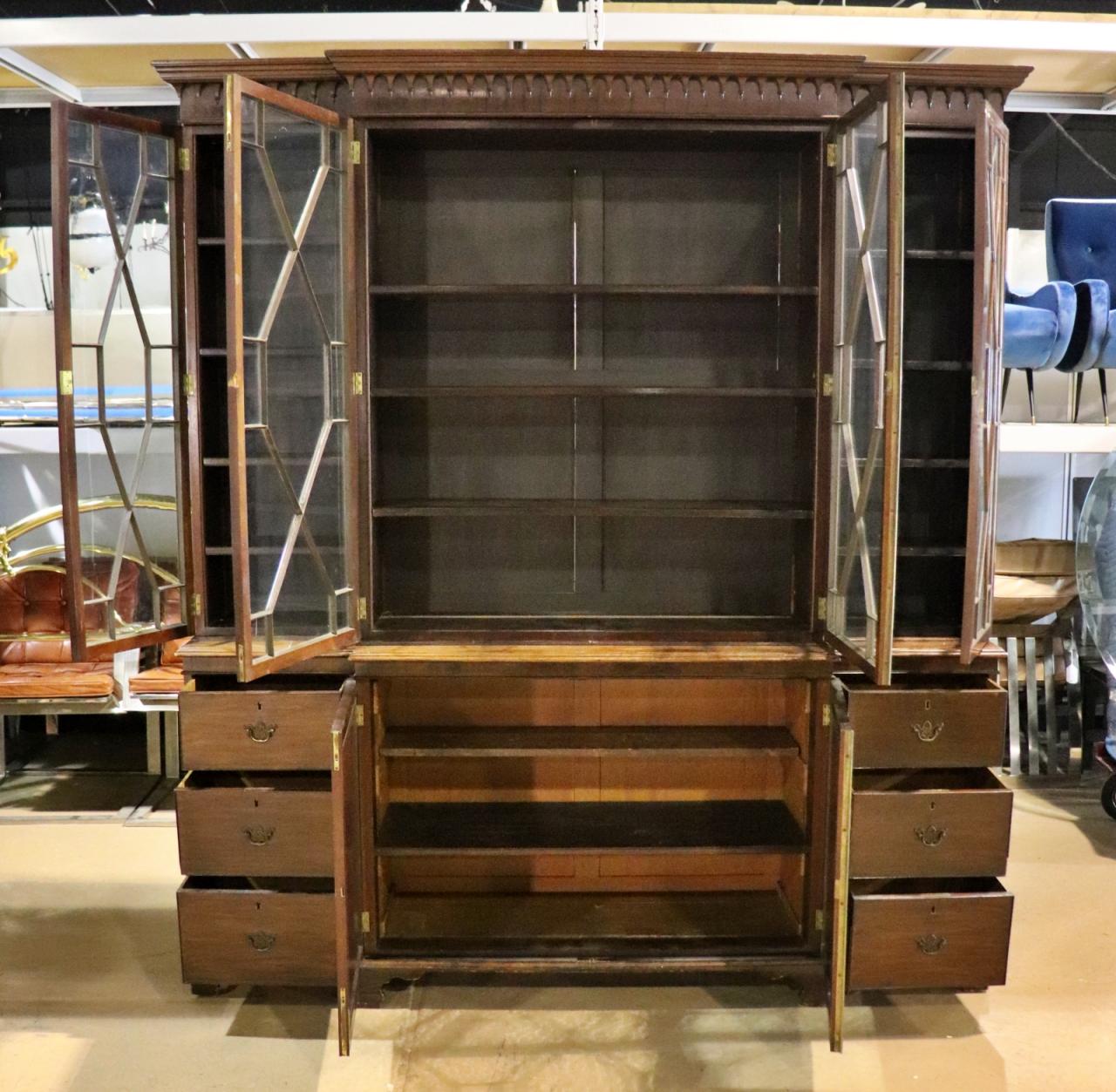 19th Century English Flame Mahogany Georgian Breakfront Bookcase