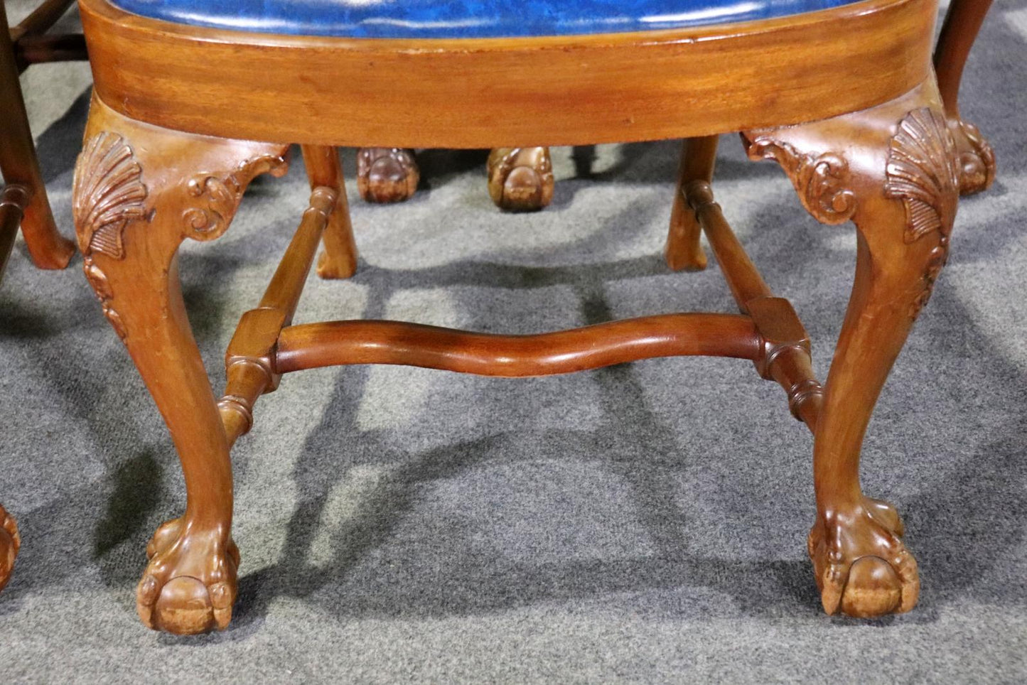 Set 10 Custom-Made Solid Walnut Georgian Carved Dining Chairs Manner of Gillows