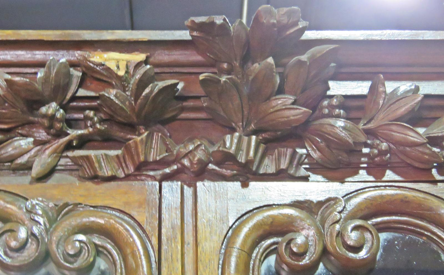 Solid Oak French Carved Two Piece China Cabinet Bookcase circa 1870s