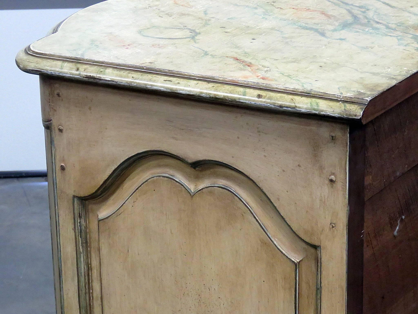 Maison Jansen Style Distressed Faux Marble Paint Decorated Foyer Chest Commode