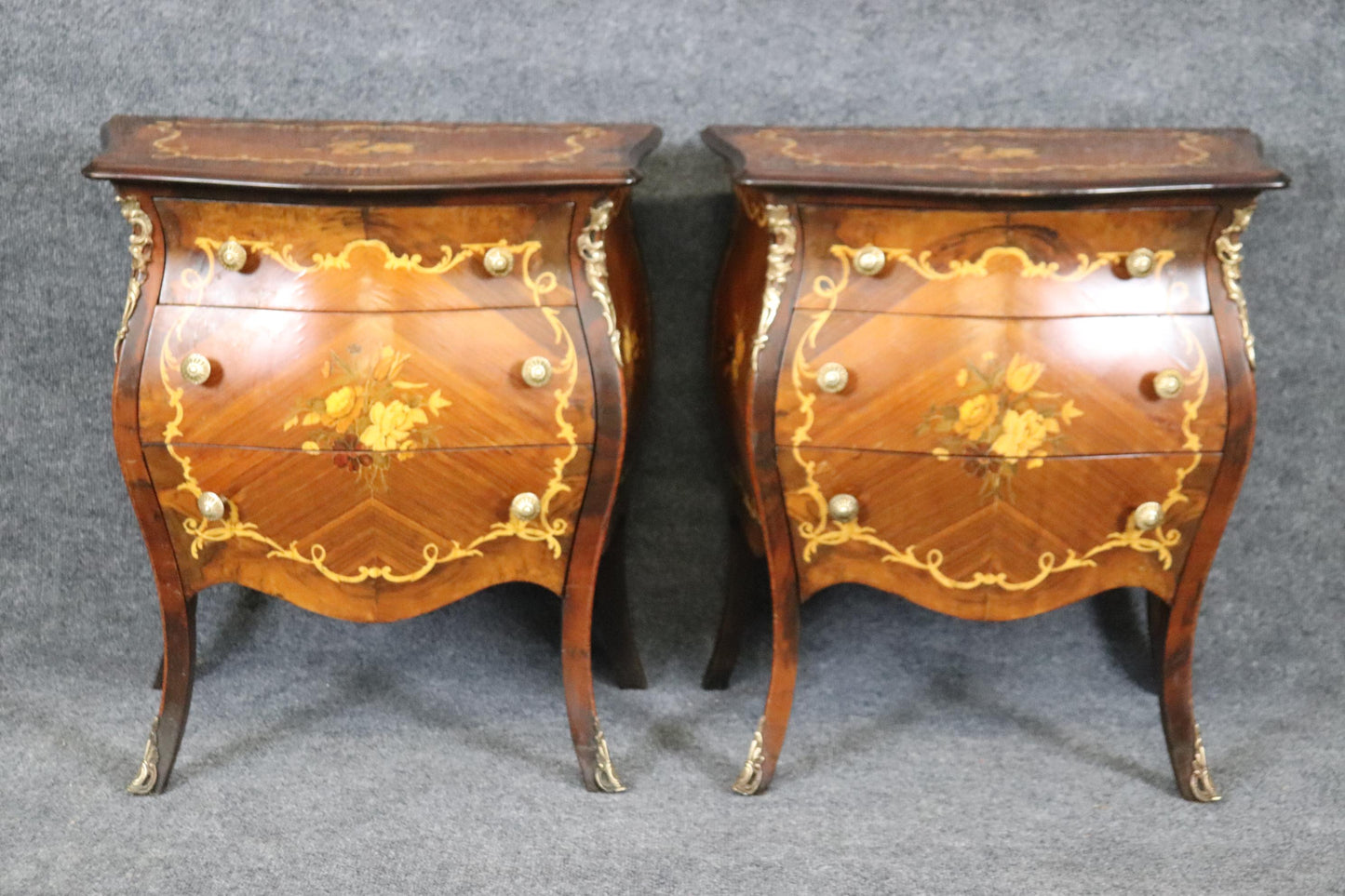 Pair of Inlaid Italian Bombe Night Stands Commodes Circa 1940