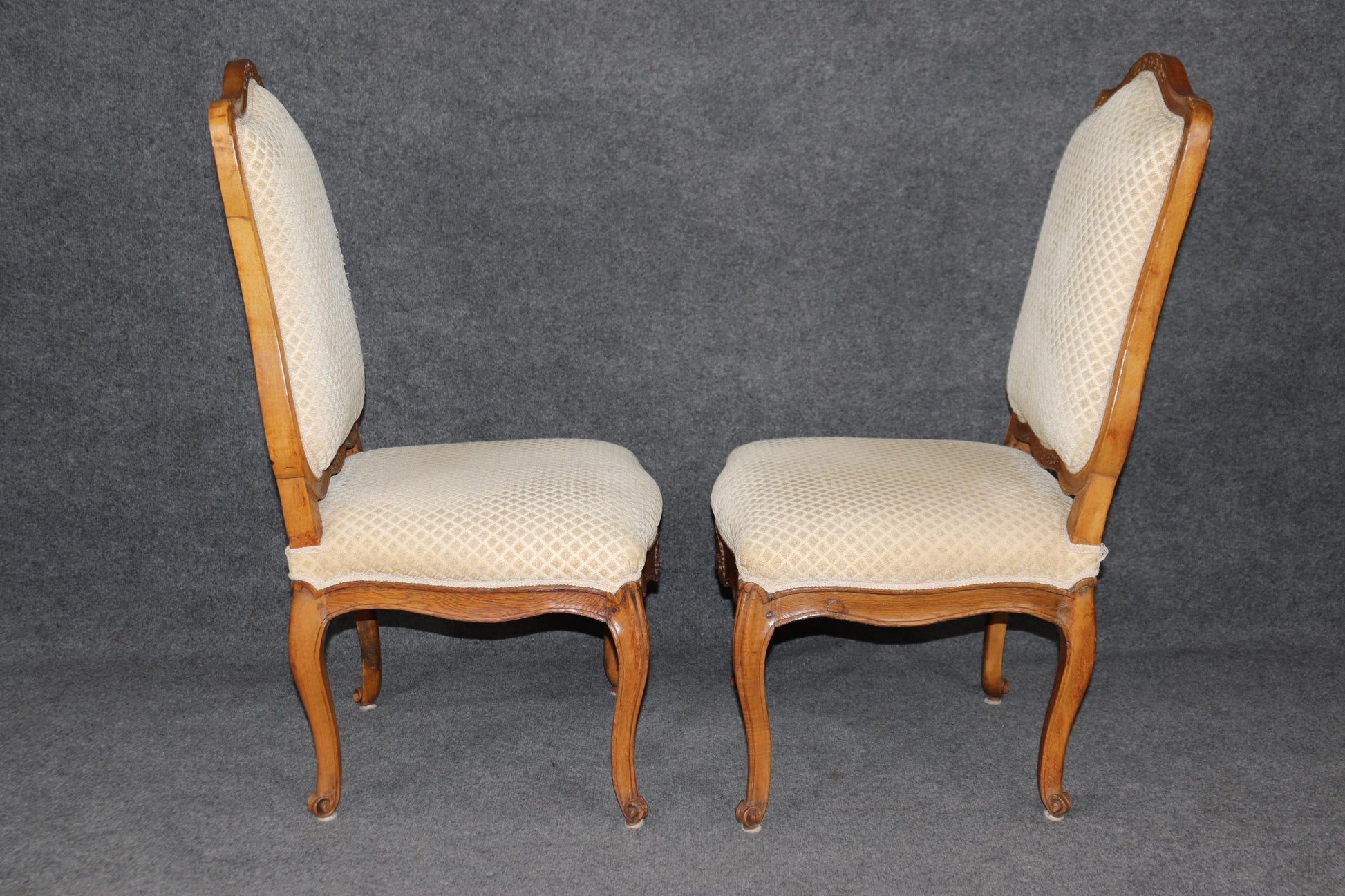 Pair of Antique 1790s Era French Carved Oak Period Louis XV Side Chairs