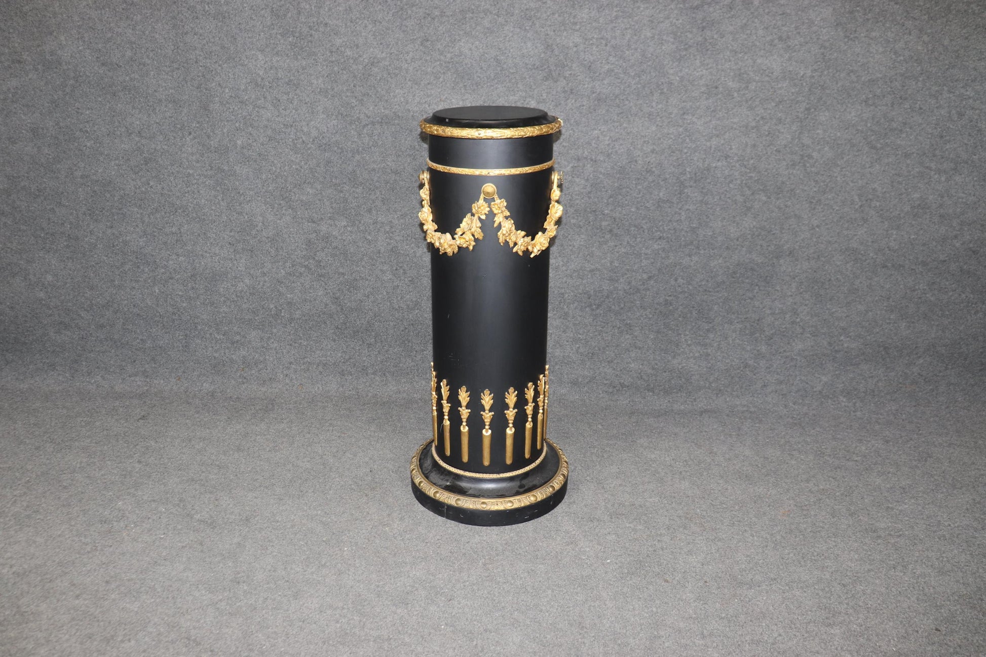 Ebonized Black Lacquered Bronze Mounted Italian Neoclassical Pedestal Column