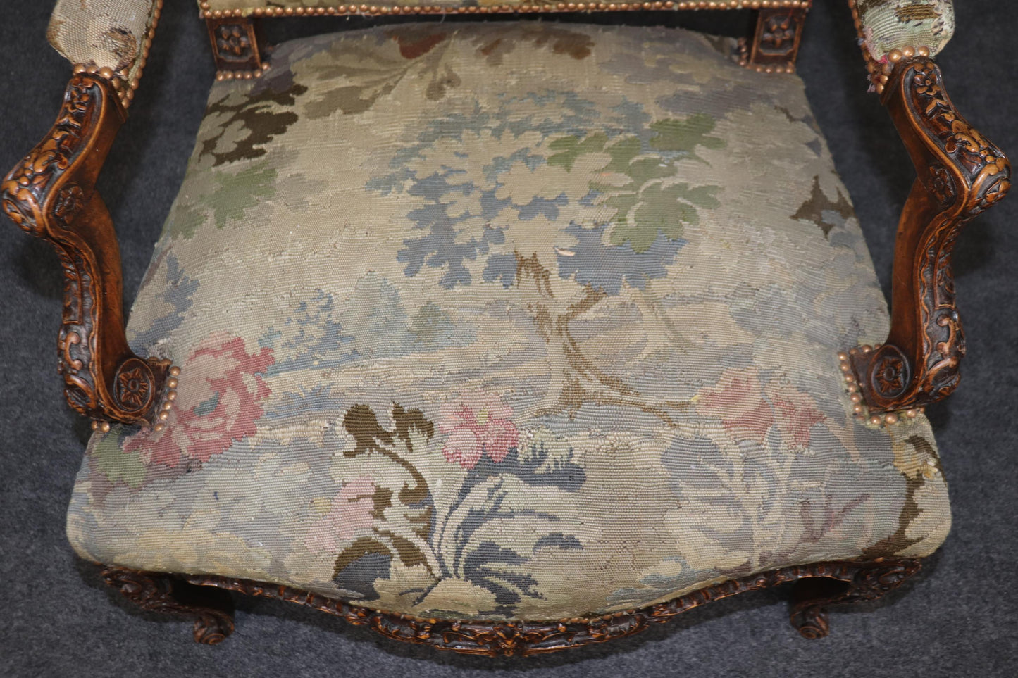 Superb Pair Important Carved French Regence Tapestry Armchairs Circa 1850s