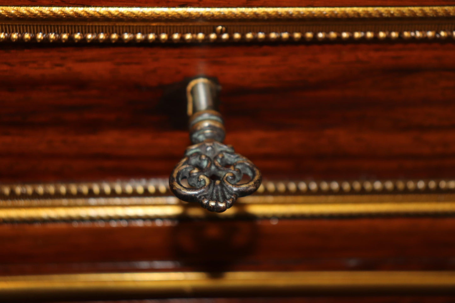 Best Quality Bronze Mounted French Louis XVI Marble Top Rosewood Sideboard