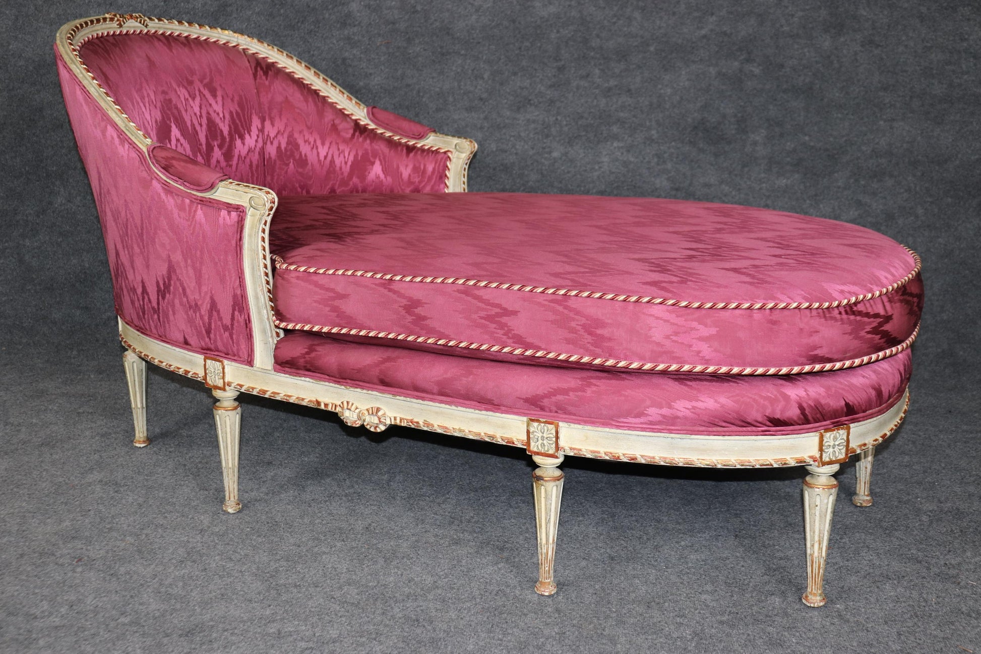 Gorgeous Paint Decorated French Louis XVI Chaise Daybed Circa 1940