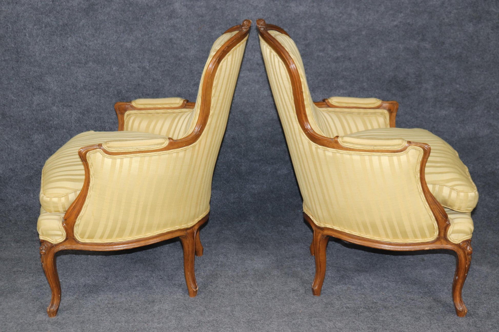 Fine Pair Silk Upholstered Carved Walnut Louis XV Style Bergère Chairs