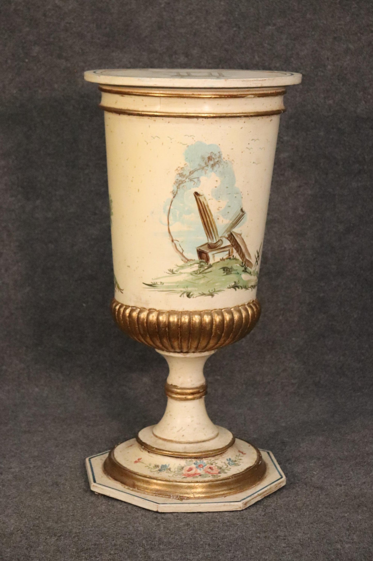 Beautiful Hand-Painted Venetian Italian Urn Form Pedestal, circa 1940s