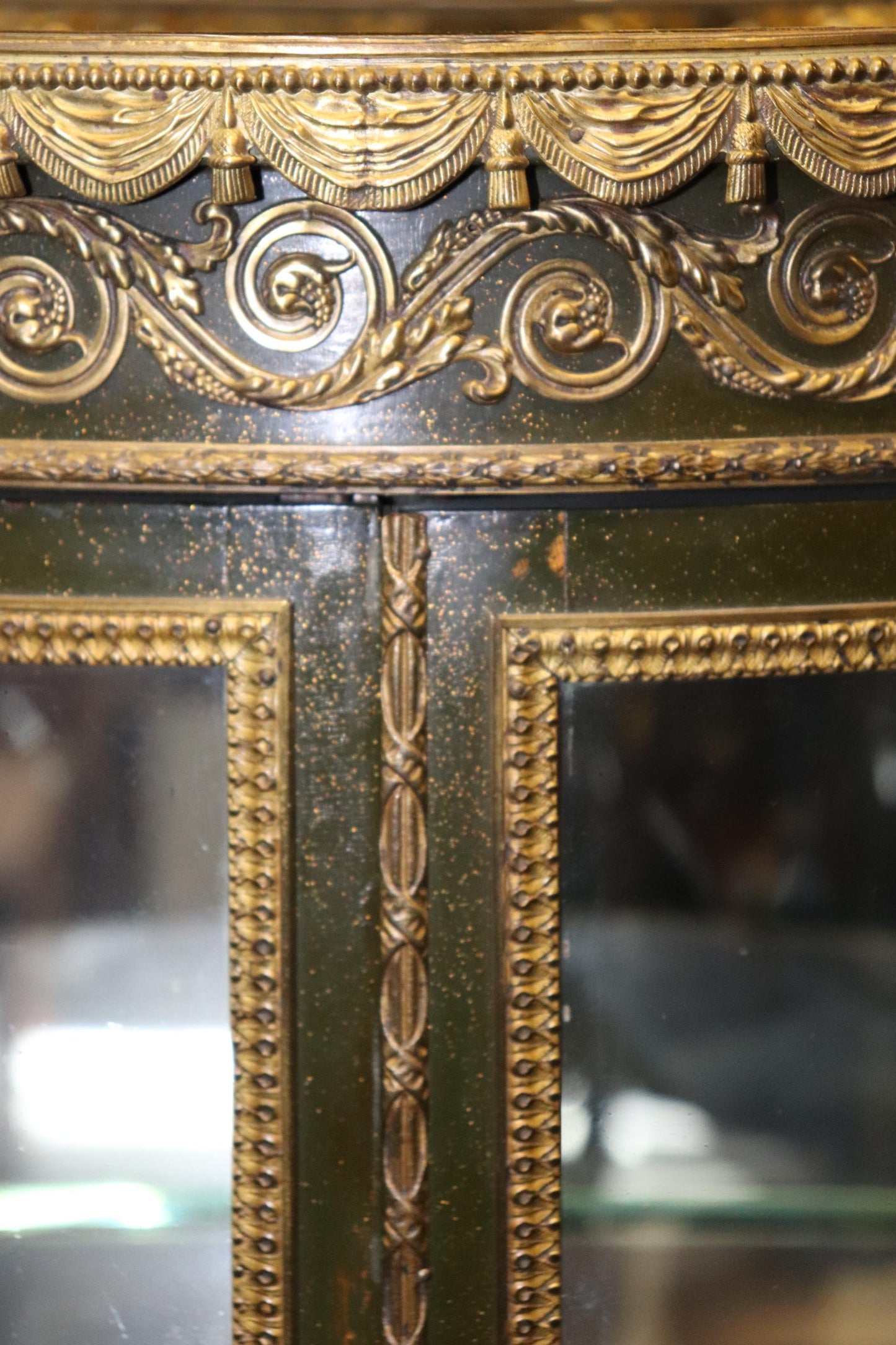 Dark Green Vernis Martin Painted French Bronze Mounted Vitrine, circa 1920