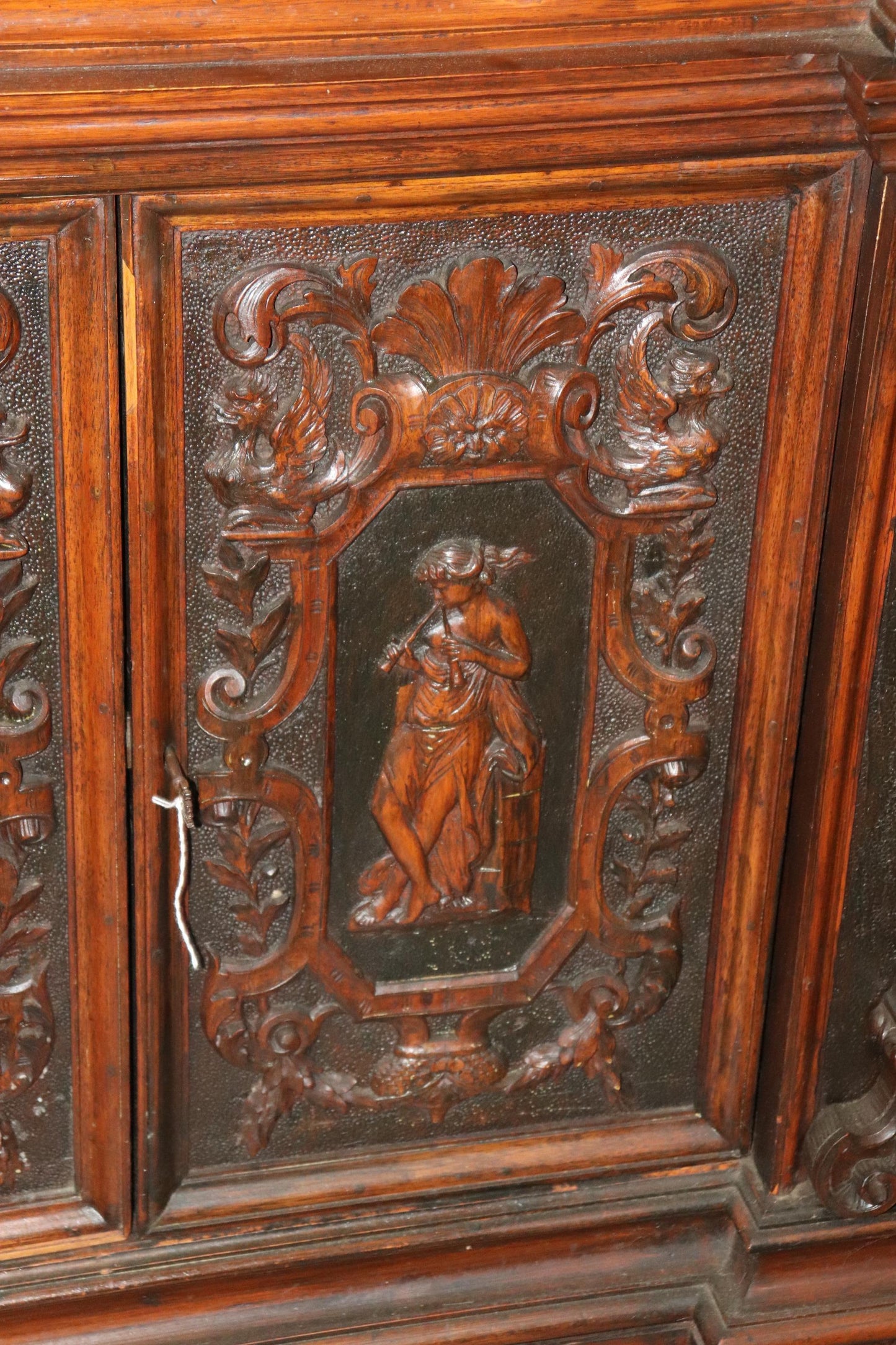 Fine Quality Carved Walnut Renaissance Italian Figural Bookcase Vitrine