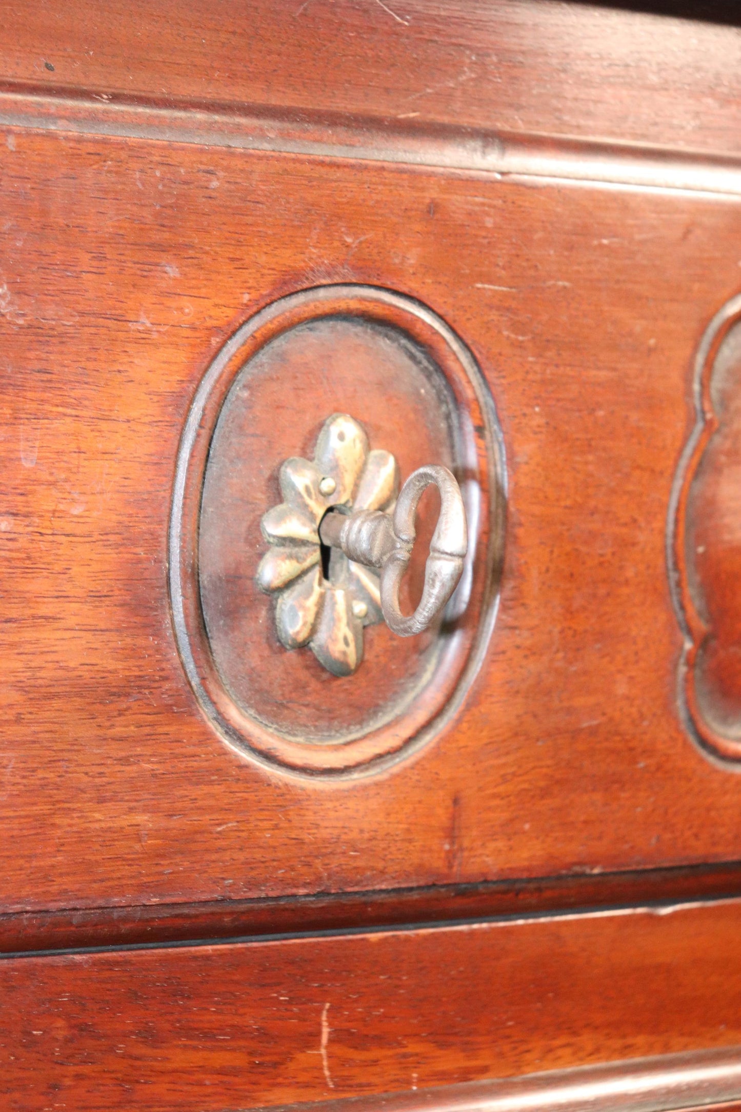 Louis XV Style Country French Commode Chest of Drawers Server Cabinet Dresser