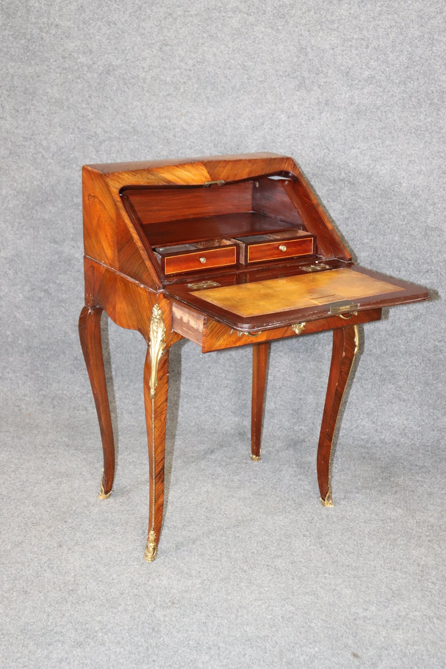 Fine Quality Francois Linke Style Bronze Mounted Petite Ladies Desk, 1870s