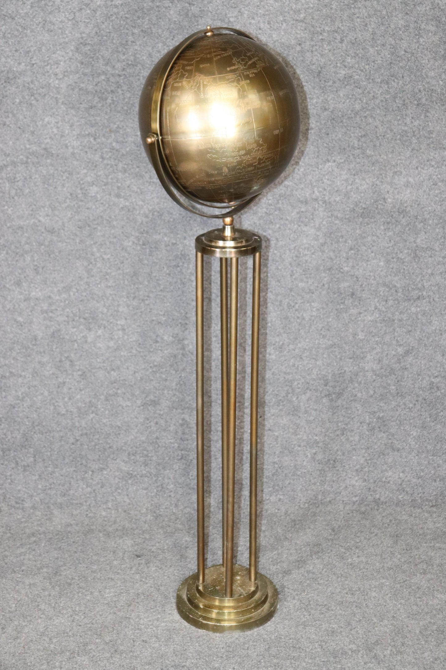 Mid-Century Modern Brass World Globe Sculpture, circa 1970