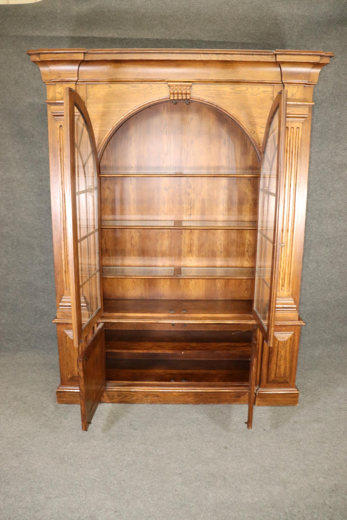 Grand Georgian Style Solid Oak Baker China Cabinet Bookcase Breakfront