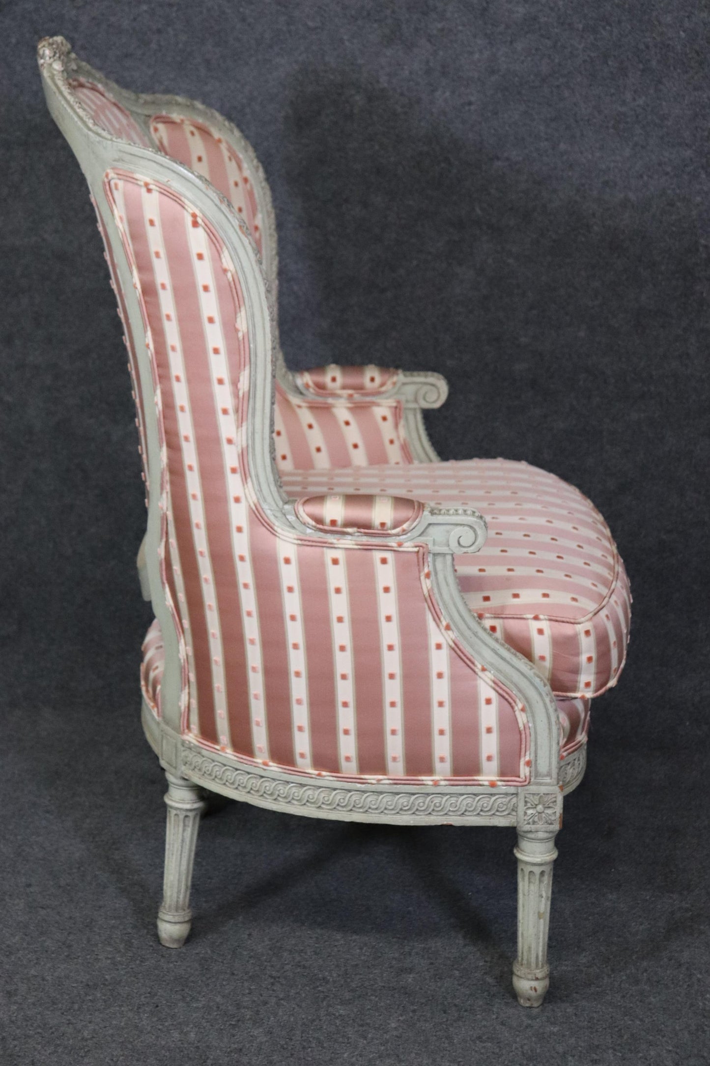 Fine Quality Carved French Louis XVI Maison Jansen Attributed Bergere Chair