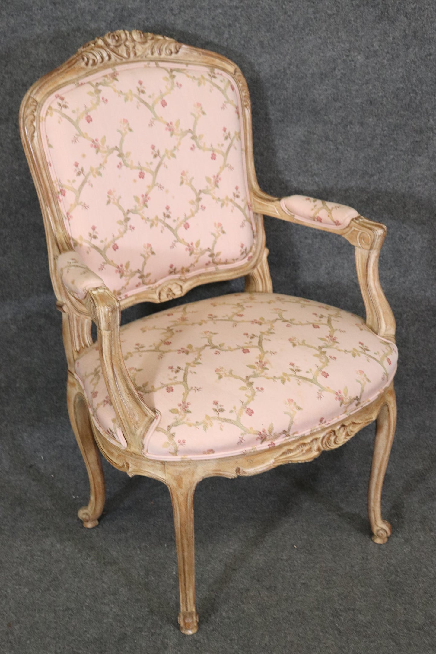 Fantastic Set of 8 French Louis XV Auffray Paint Decorated Carved Dining Chairs