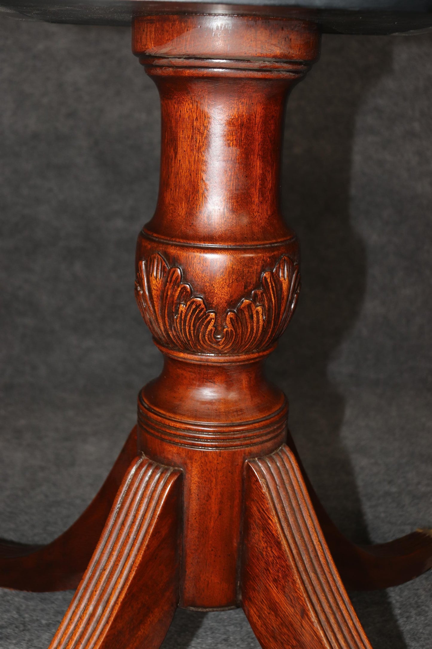 Maitland Smith Mahogany Sheraton Mahogany Leather Tilt Top Card Games Table