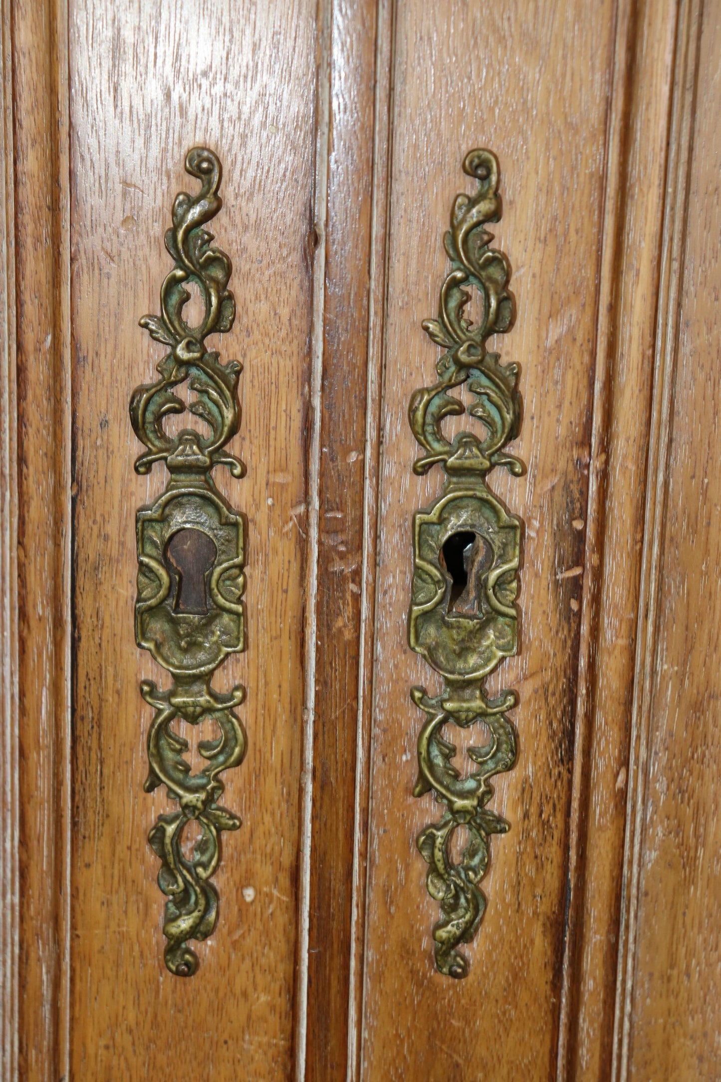 Superb Carved French Auffray Style Louis XVI Limed Walnut Armoire with Wreath