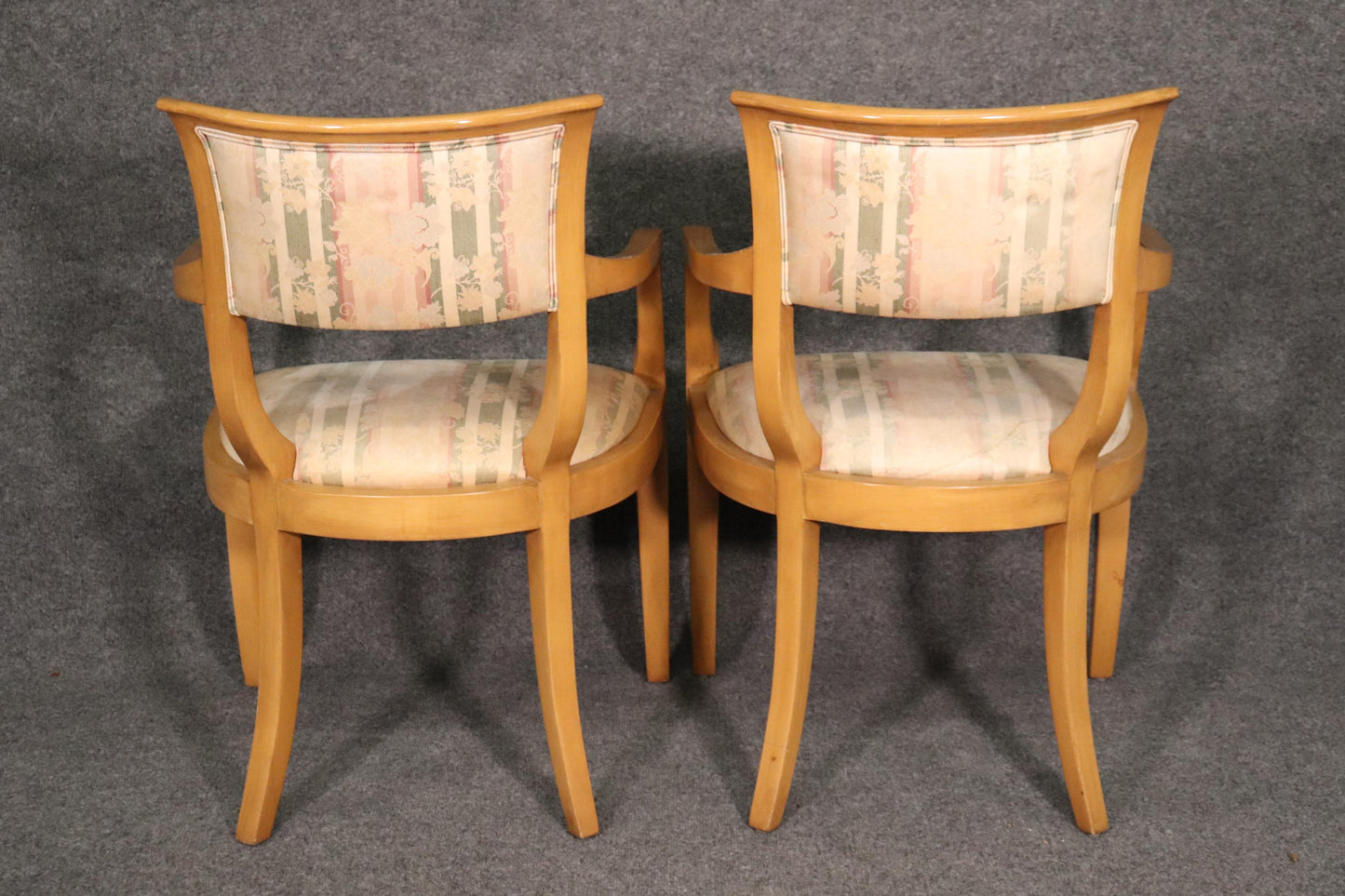 Set of 8 Blonde Mid-Century Modern Hollywood Regency Dining Chairs C1950s