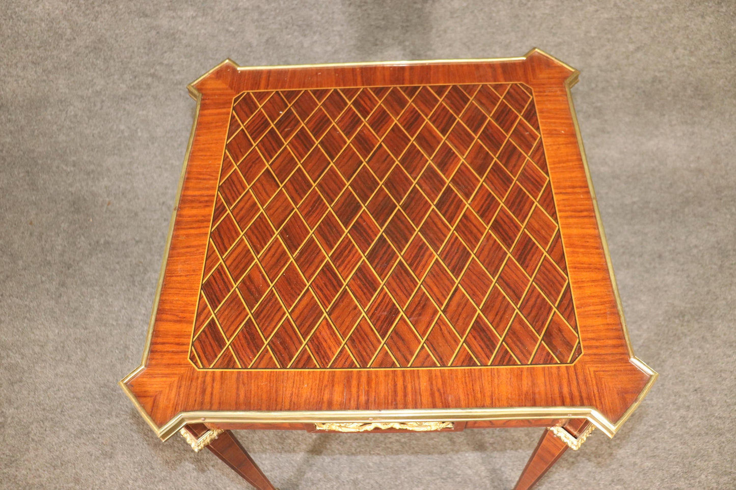 French Louis XVI Directoire Inlaid Satinwood Marquetry and Bronze End Table