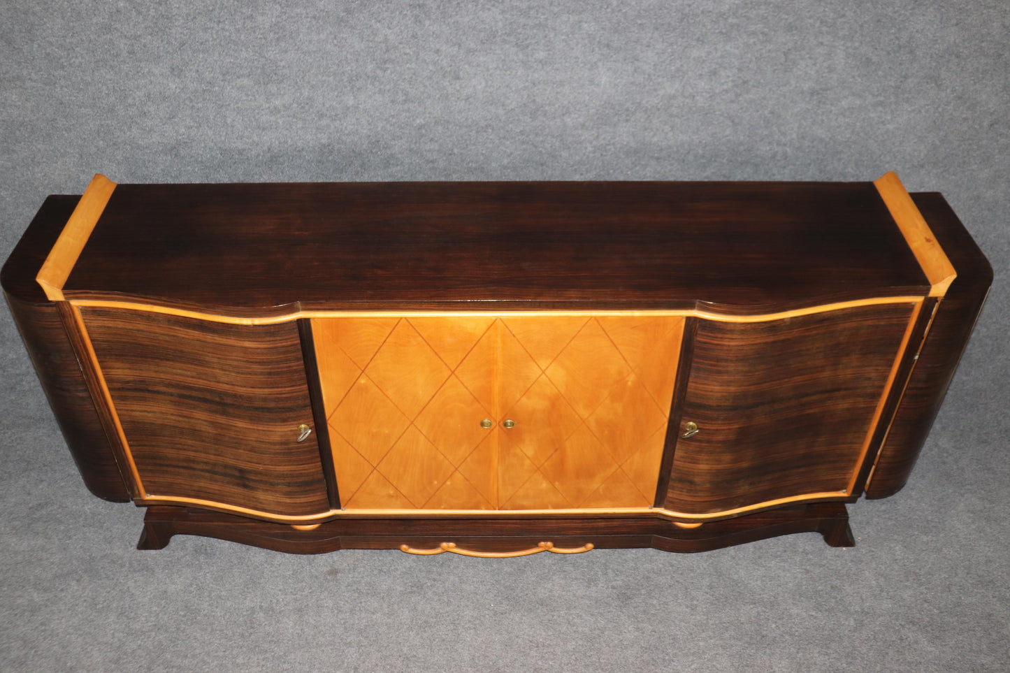 Rare Macassar Ebony and Satinwood French Art Deco Sideboard in The manner Leleu