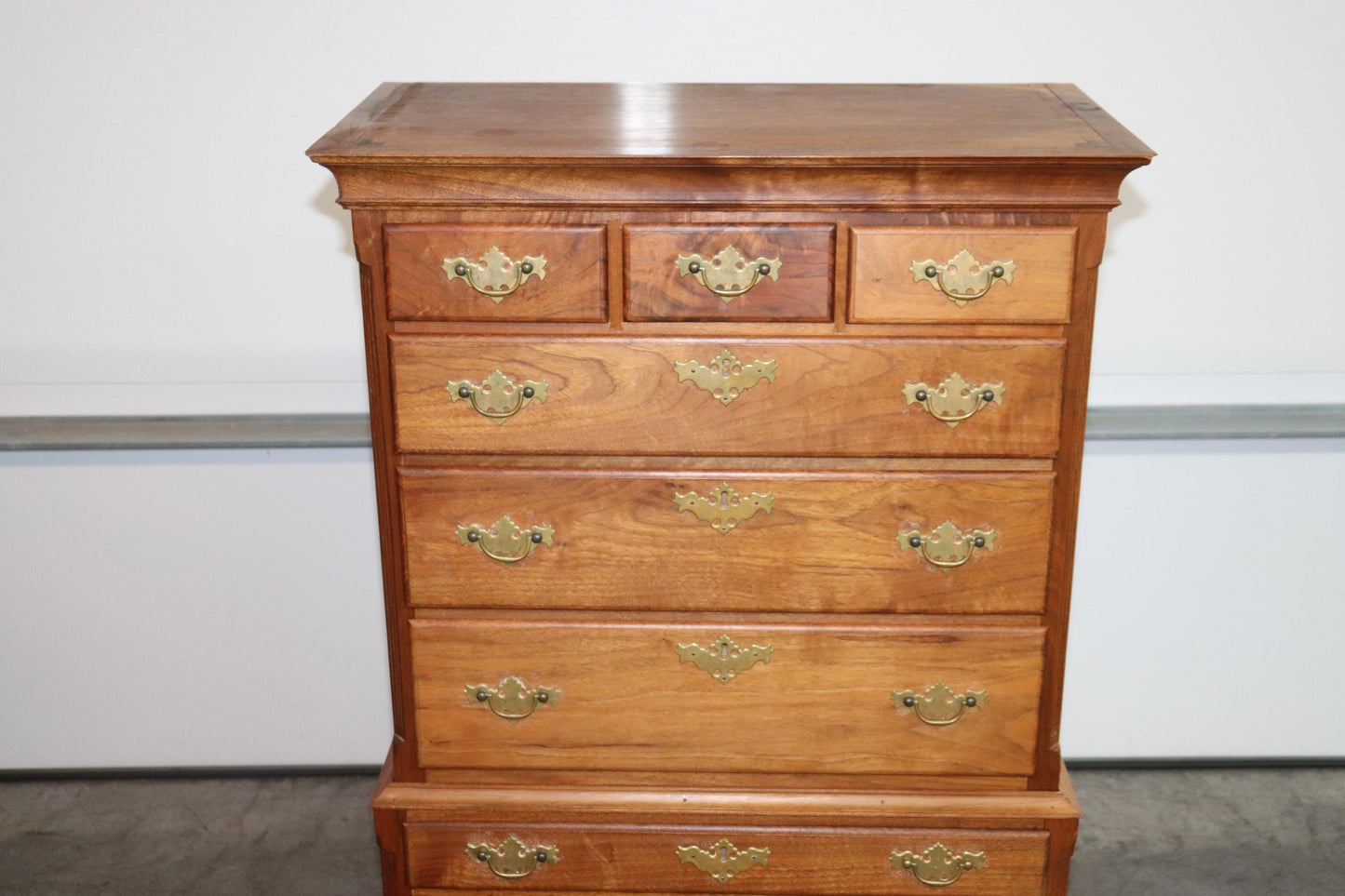 Fine Quality Bench-Made Sold Walnut Trifid Foot Georgian Dresser