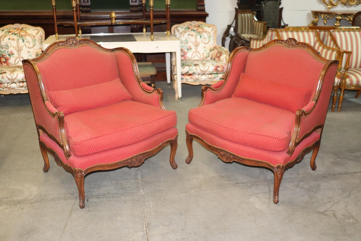 Fine Pair Carved Walnut French Louis XV Style Bergere Chairs Marquis Circa 1960s