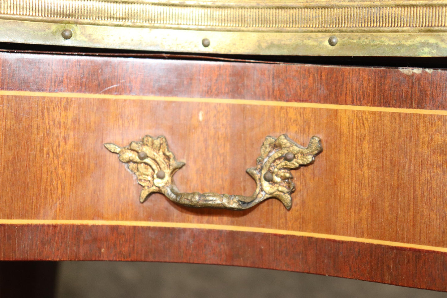 Pair of Marble Top Satinwood French Louis XV Kidney Shape Nightstands circa 1940