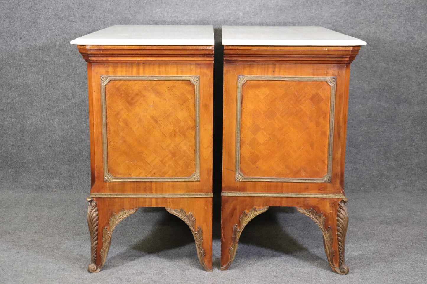 Pair Directoire Bronze Mounted Figural Marble Top Kingwood Nightstands Commodes