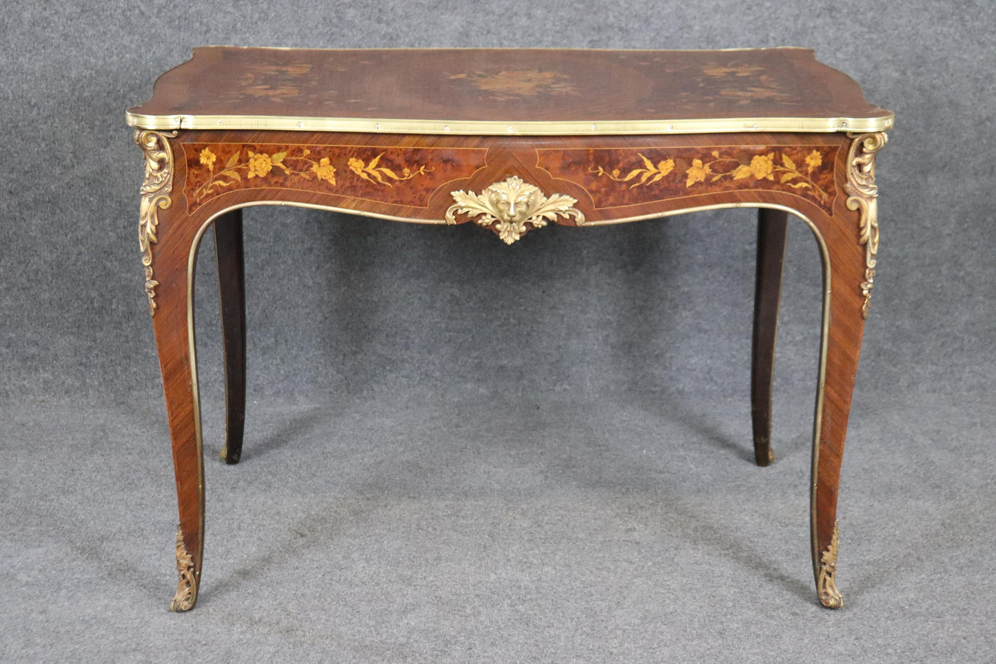 Fine Quality French Inlaid Walnut Rosewood Louis XV Bronze Mounted Center Table