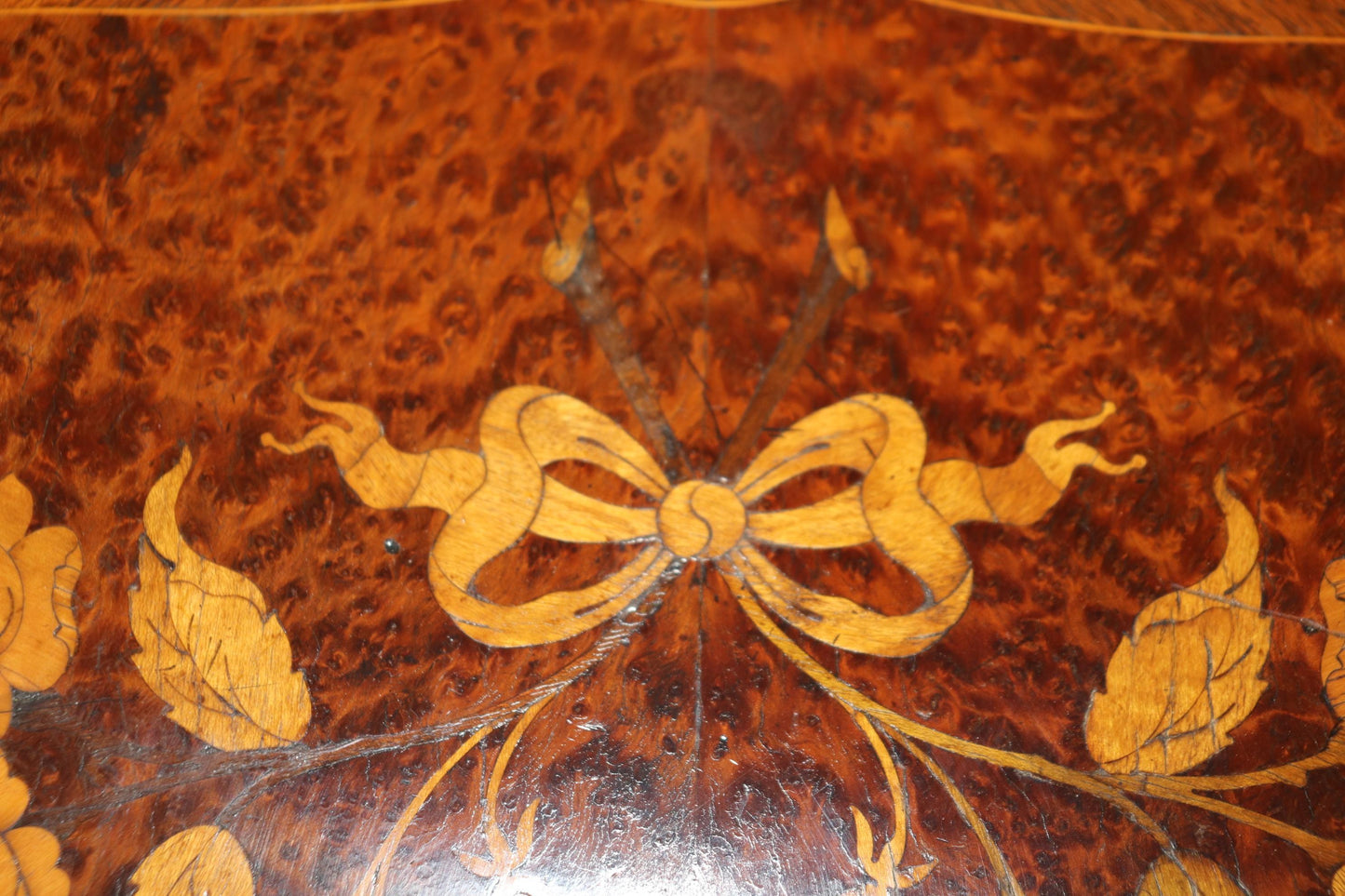 Fine Quality French Inlaid Walnut Rosewood Louis XV Bronze Mounted Center Table