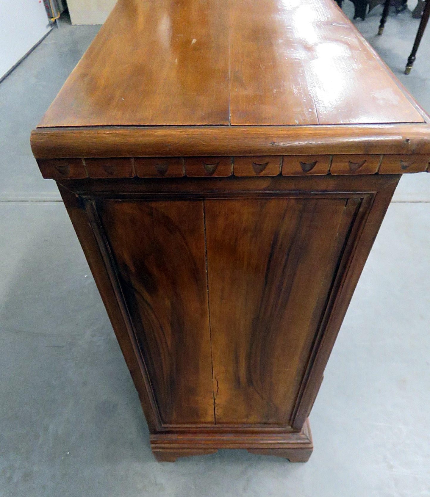 Vintage Italian Inlaid Commode