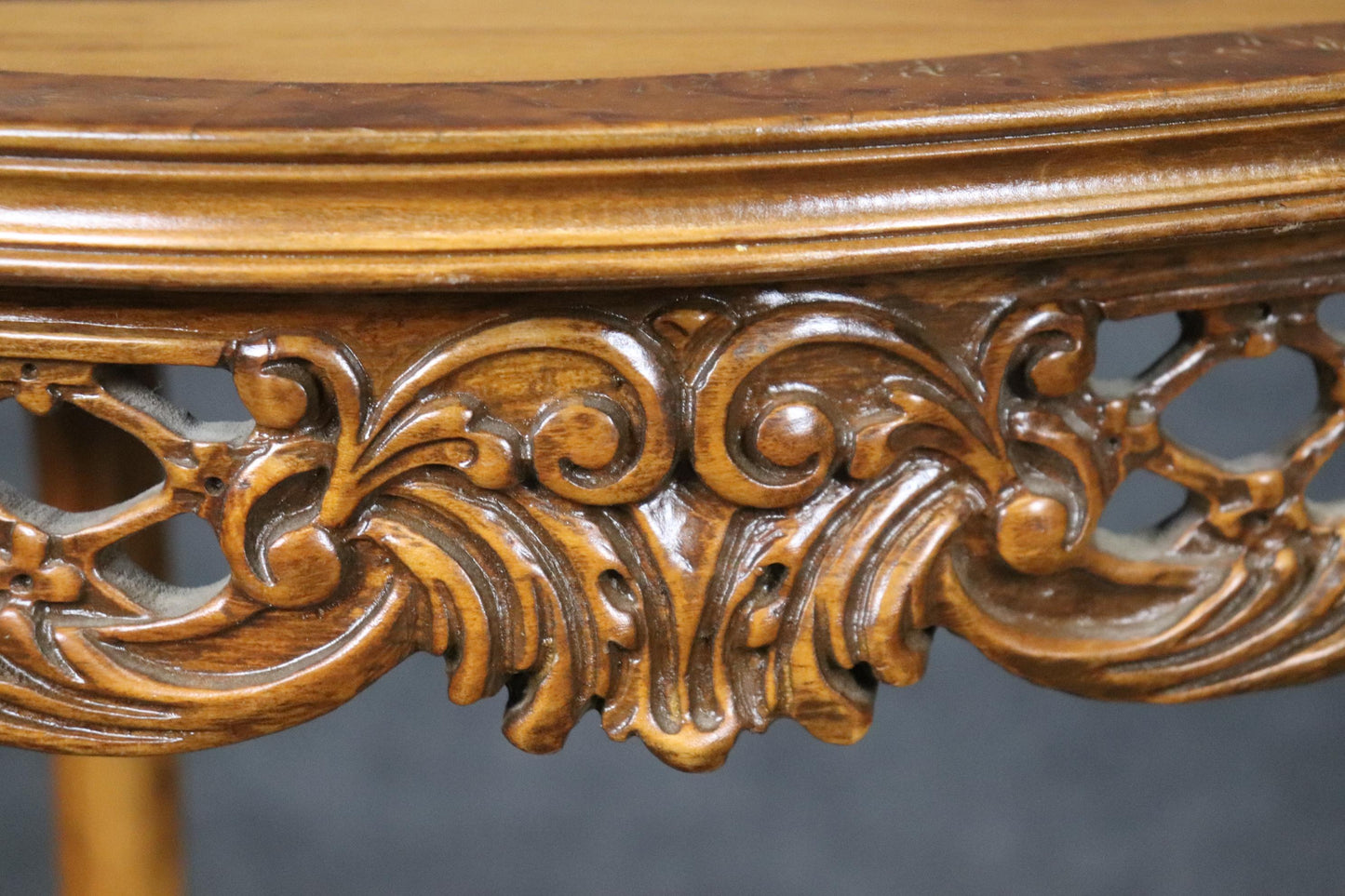 Fine Pair of French Walnut and Satinwood Carved Kidney Shapes End Tables