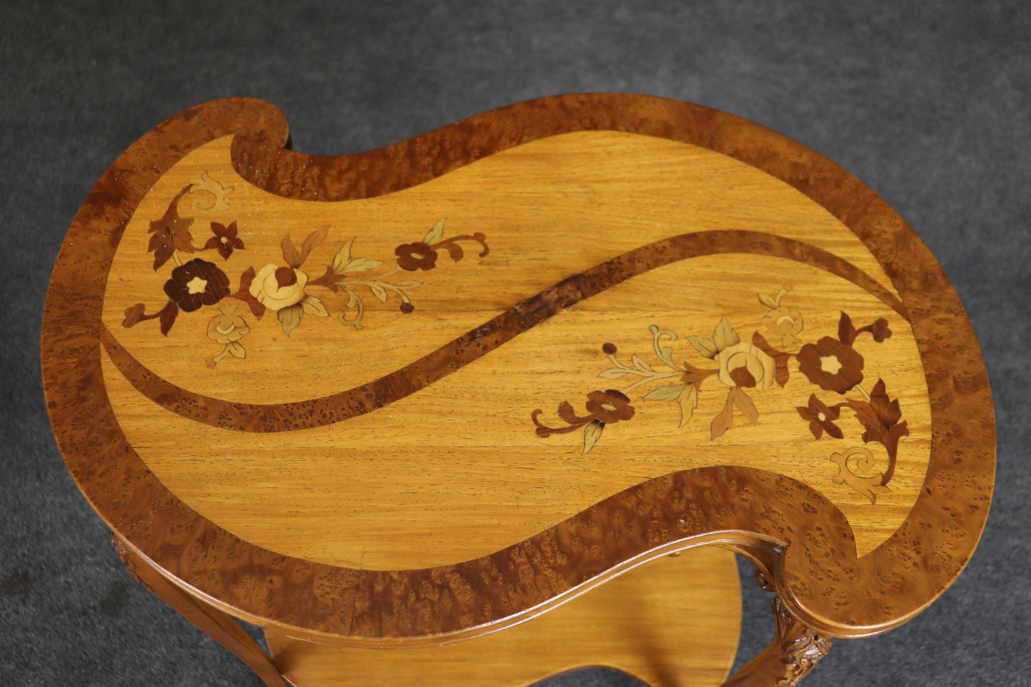 Fine Pair of French Walnut and Satinwood Carved Kidney Shapes End Tables