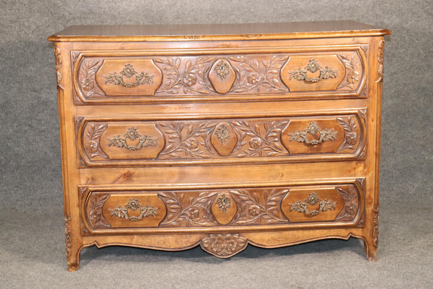 Gorgeous Carved Walnut Floral French Louis XV Country Commode, Circa 1970