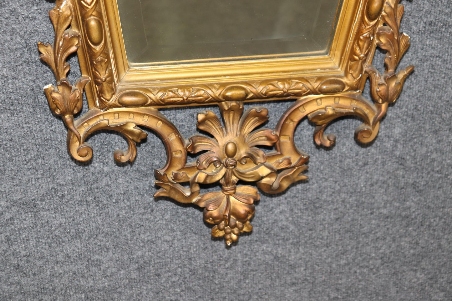 Superb jenny Lind Carved Gilded Carved Walnut Victorian Era Mirror