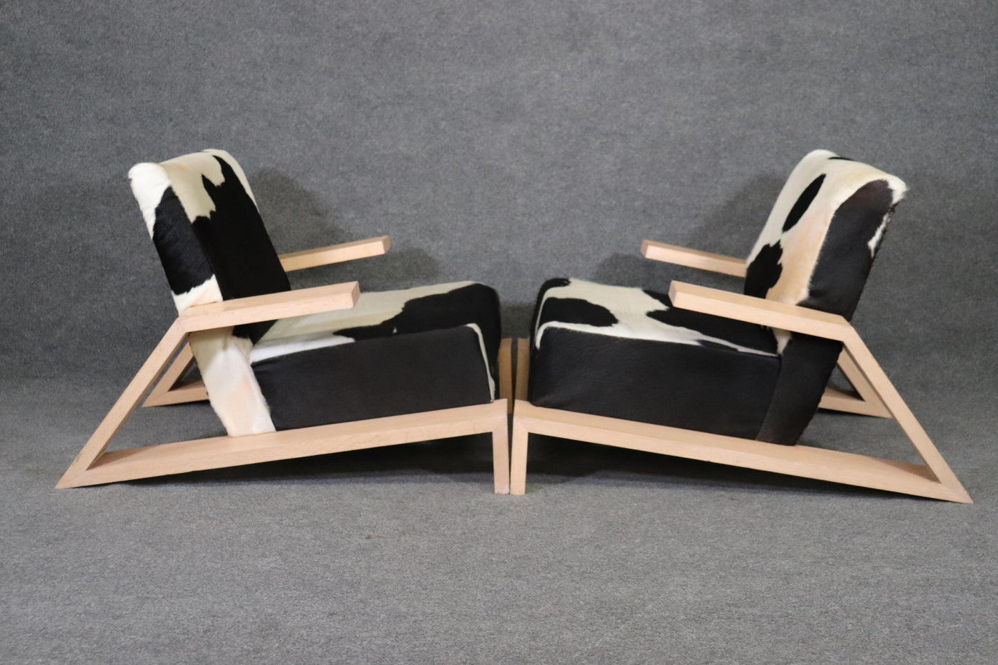 Pair of Mid-Century Modern Cerused Oak Elephant Chairs in Cowhide