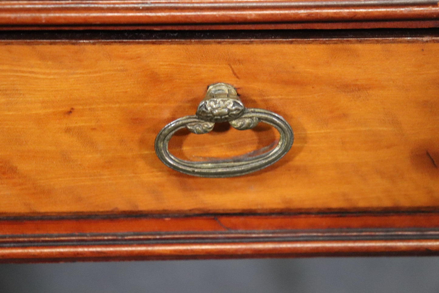 Edwardian Satinwood Adjustable Ladies Writing Desk with Wedgewood Plaque Cherubs