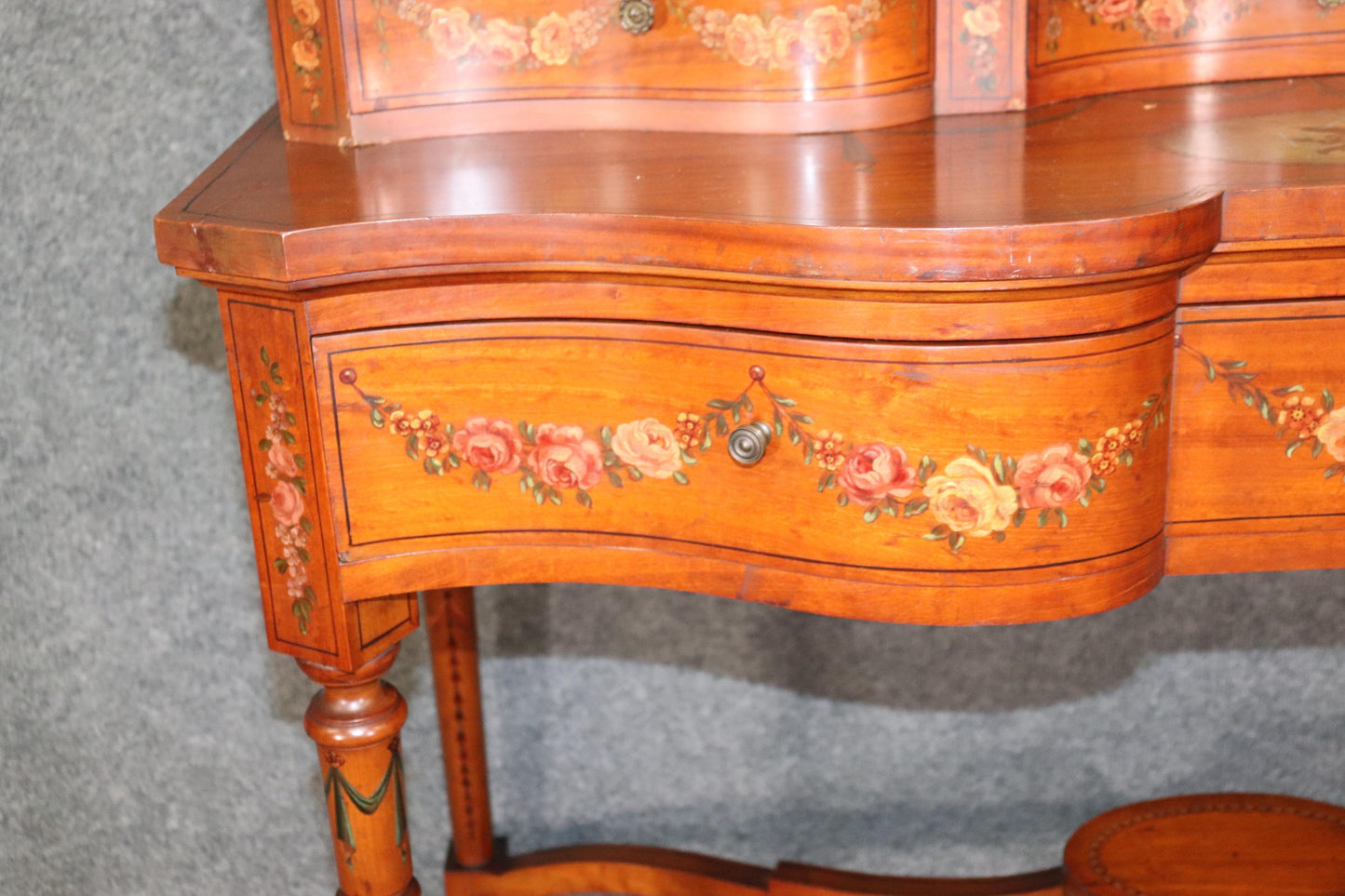 Fine Quality Gillow & Co Satinwood Paint Decorated Ladies Vanity Circa 1890s