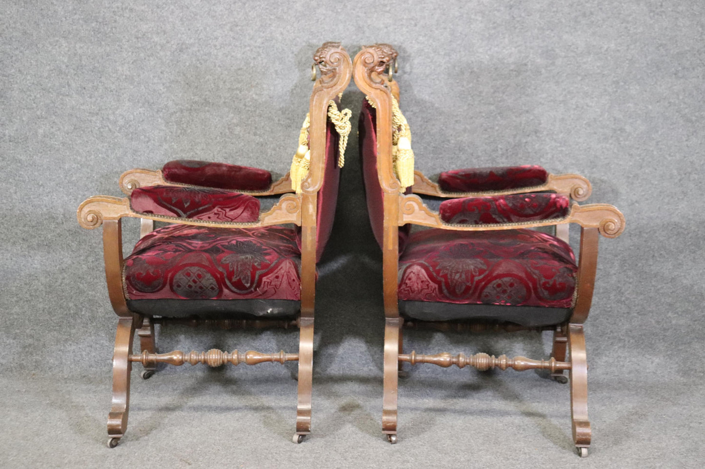 Fine Pair Carved Walnut Italian Made Lion Head Savonarolla Chairs