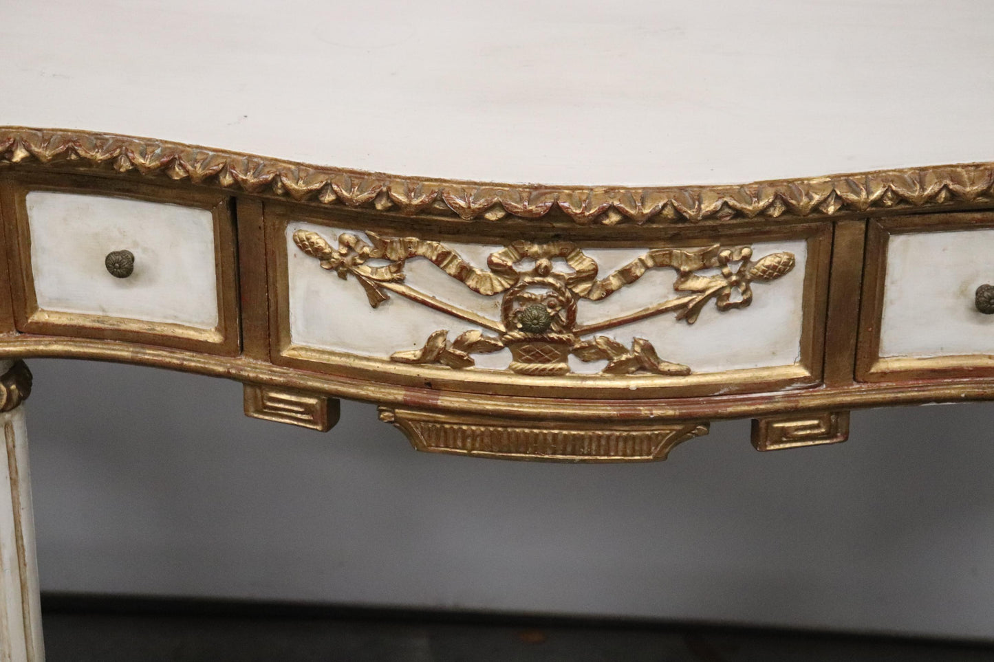 Antique White Painted and Gilded Florentine Italian Console Table, circa 1940s