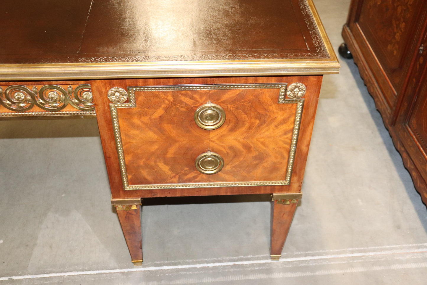 Rare Flame Mahogany Bronze Mounted Leather Top Francois Linke Desk Bureau Plat