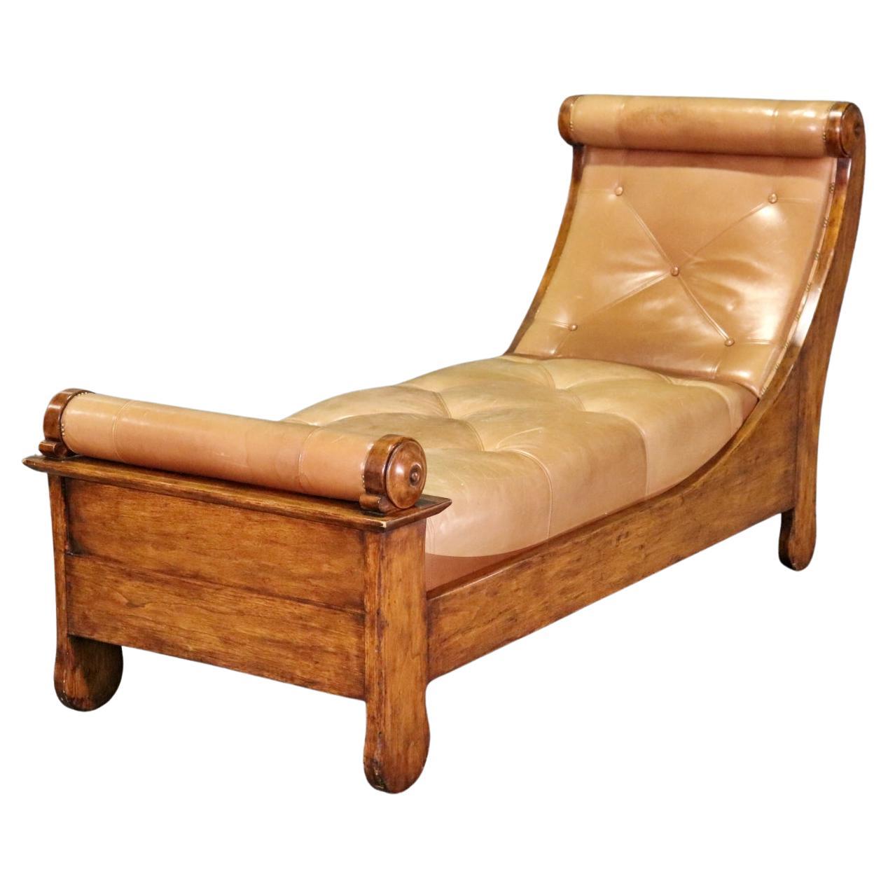 Fine Quality Louis Phillipe Style Walnut Leather Fainting Couch Daybed Chaise