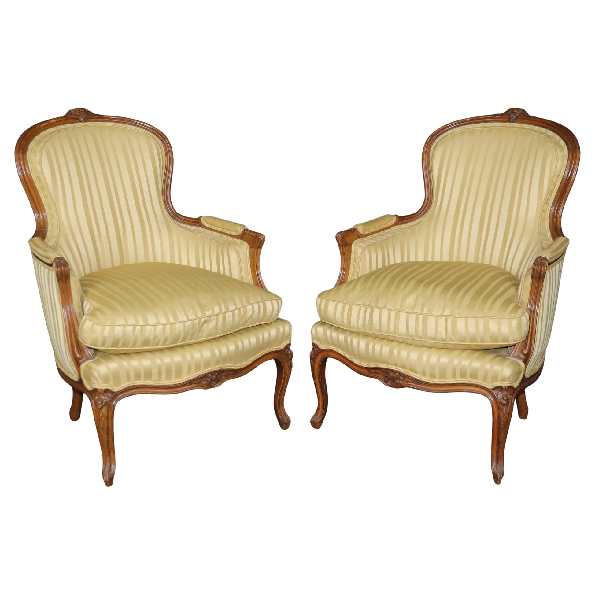 Fine Pair Silk Upholstered Carved Walnut Louis XV Style Bergère Chairs